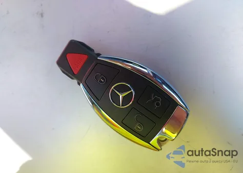 2010 Mercedes-Benz E-Class E 550 Luxury z USA, uszkodzony, nr VIN WDDHF7CB5AA191343